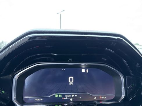 Used 2023 GMC Sierra 1500 Elevation image 16