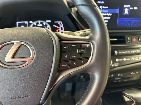 Used 2022 Lexus ES 350 w/ Premium Package image 19