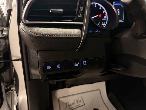 Used 2022 Toyota Camry LE image 34