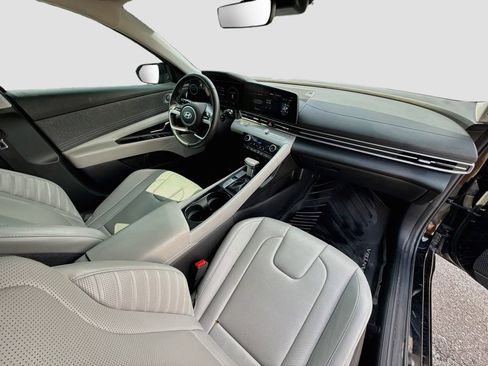 Used 2024 Hyundai Elantra Limited FWD image 33