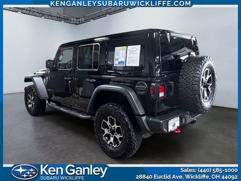 Used 2022 Jeep Wrangler Unlimited Rubicon w/ Cold Weather Group AWD/4WD image 3