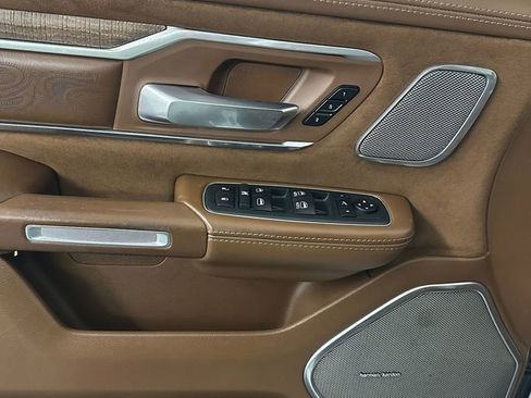 Used 2021 RAM 1500 Limited image 9