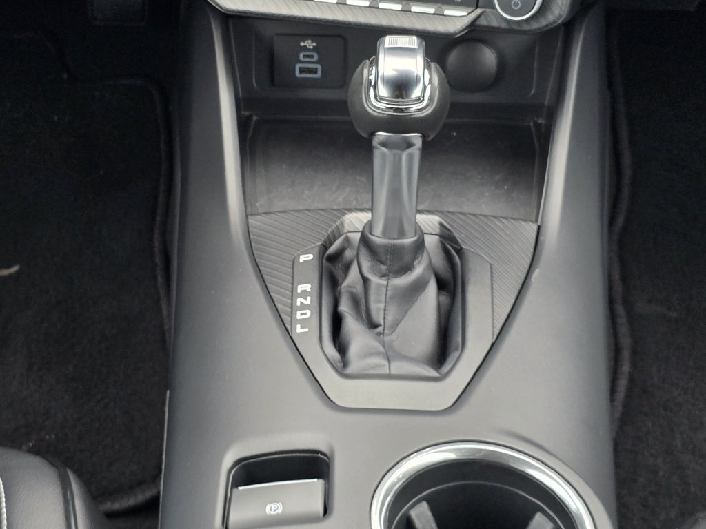 Used 2024 Ford Mustang Convertible RWD image 17