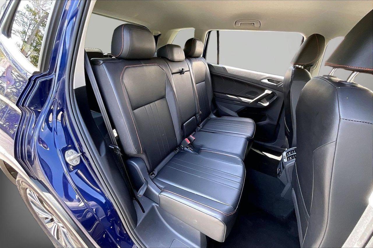 Used 2024 Volkswagen Tiguan Wolfsburg Edition FWD image 23
