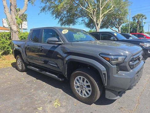Used 2024 Toyota Tacoma SR5 RWD image 4