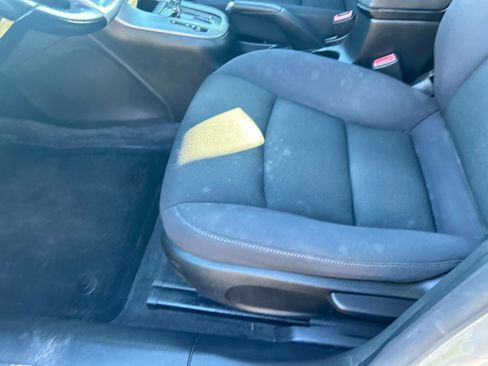 Used 2013 Chevrolet Cruze LT image 19