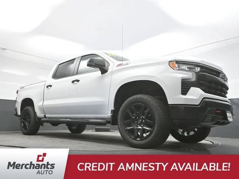 Used 2025 Chevrolet Silverado 1500 LT Trail Boss w/ Protection Package AWD/4WD image 33