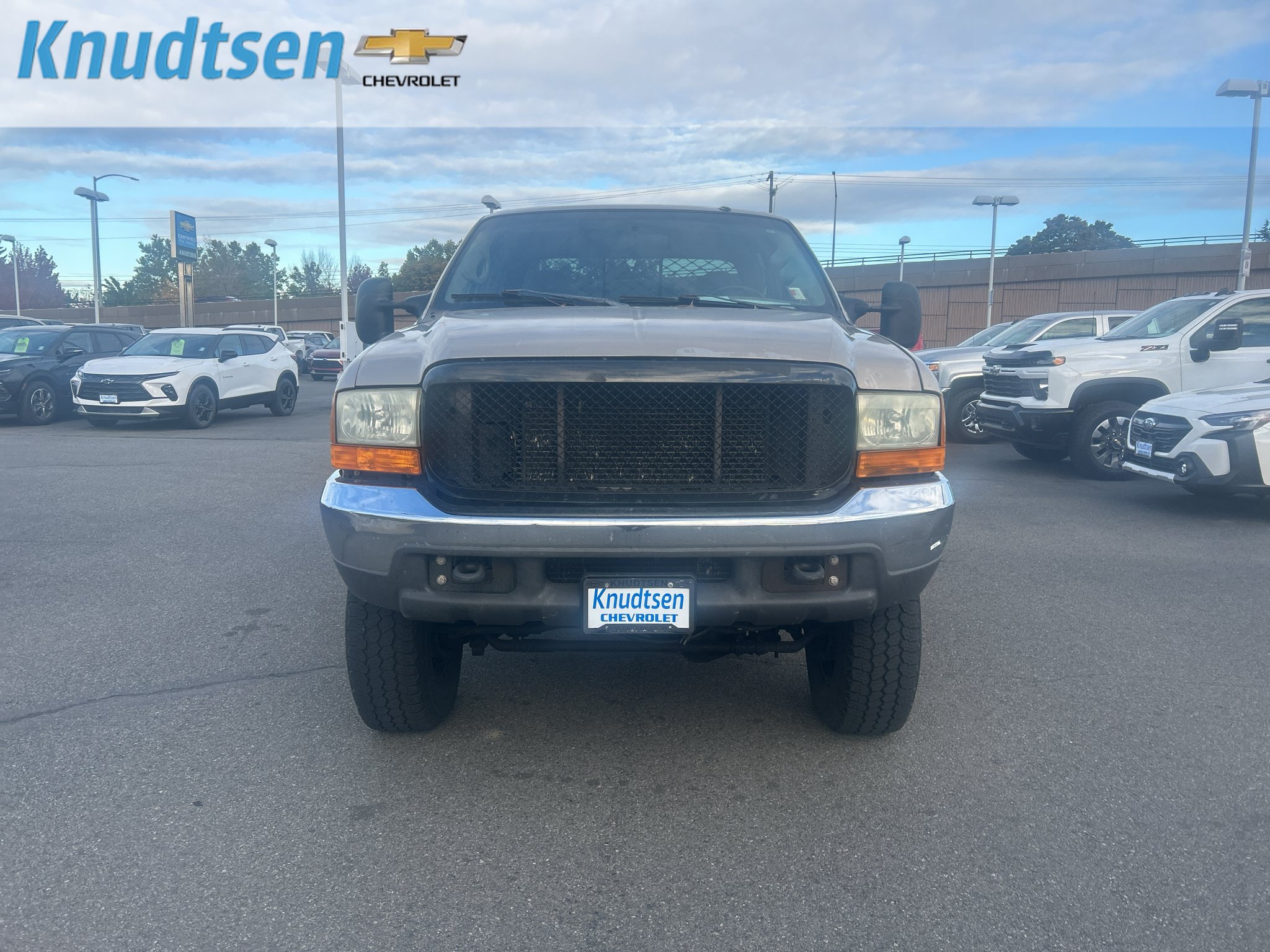 Used 1999 Ford F350 4x4 Crew Cab Super Duty image 2