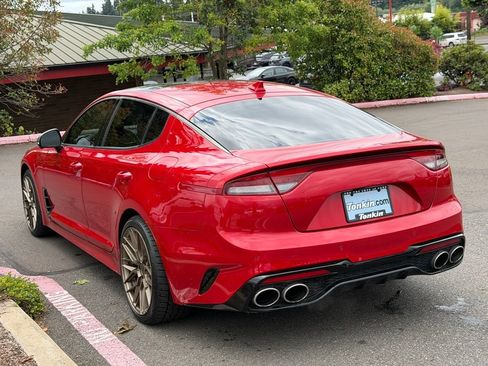 Used 2023 Kia Stinger GT2 AWD/4WD image 5