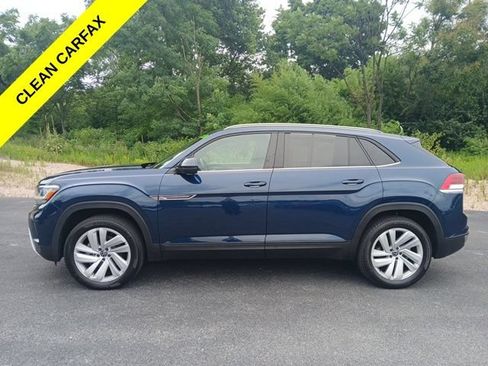 Used 2022 Volkswagen Atlas Cross Sport SE AWD/4WD image 3