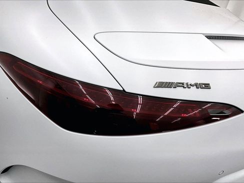 New 2026 Mercedes-Benz SL 55 AMG 4MATIC image 12