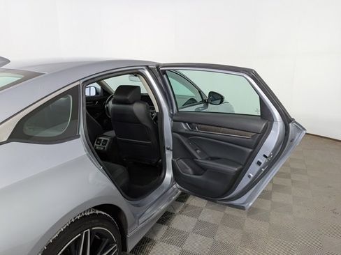 Used 2021 Honda Accord Touring image 33