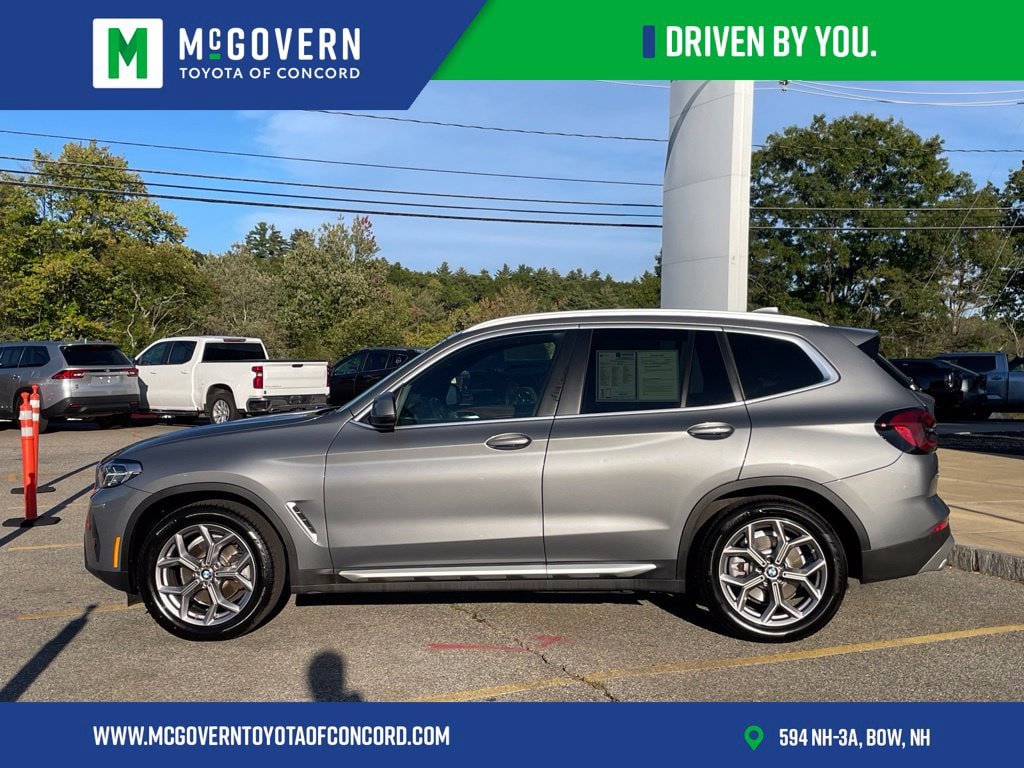 Used 2023 BMW X3 xDrive30i w/ Premium Package AWD/4WD image 2