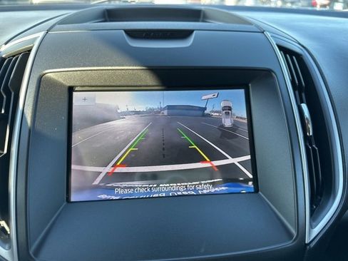 Certified 2020 Ford Edge SEL w/ Convenience Package image 16