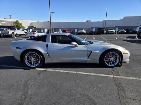 Used 2006 Chevrolet Corvette Z06 image 7