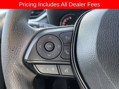 Used 2025 Toyota RAV4 XLE AWD/4WD image 24