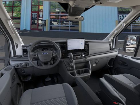 New 2025 Ford Transit 350 XLT image 9