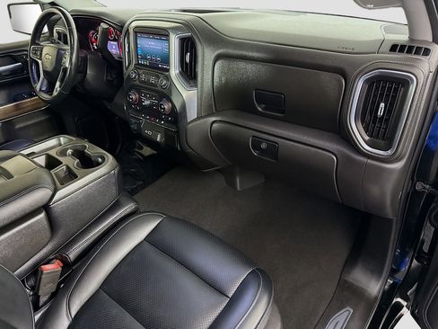 Used 2021 Chevrolet Silverado 1500 LT RWD image 29