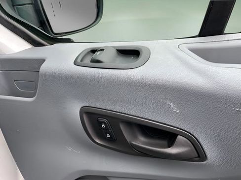 Used 2018 Ford Transit 250 Base 3D Low Roof Cargo Van w/ Exterior Upgrade Package image 22