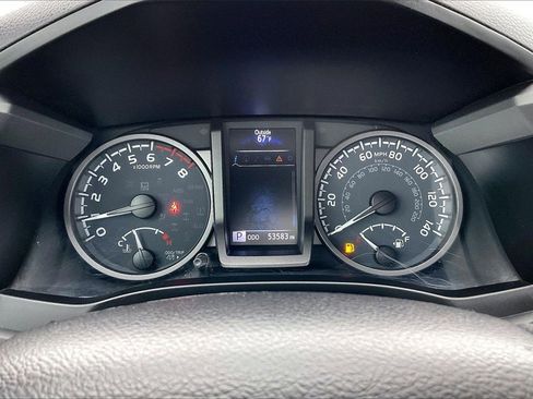 Used 2021 Toyota Tacoma TRD Off-Road w/ TRD Premium Off Road Package image 12