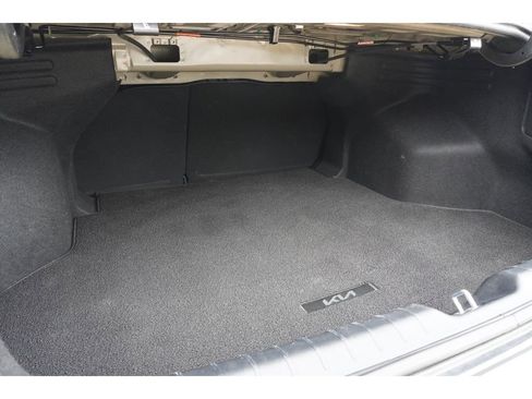 Used 2025 Kia K4 EX FWD image 39