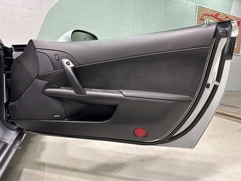 Used 2013 Chevrolet Corvette Grand Sport w/ 3LT Preferred Equipment Group image 9