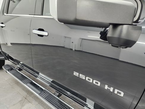 Used 2021 Chevrolet Silverado 2500 High Country w/ Z71 Off-Road Package image 25