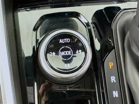 Used 2024 Chevrolet Colorado Trail Boss w/ Advanced Trailering Package image 18