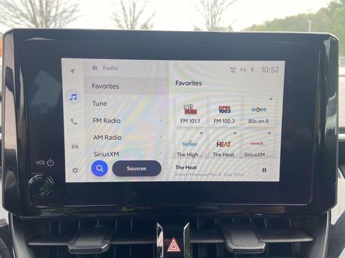 Used 2025 Toyota Corolla SE FWD image 22