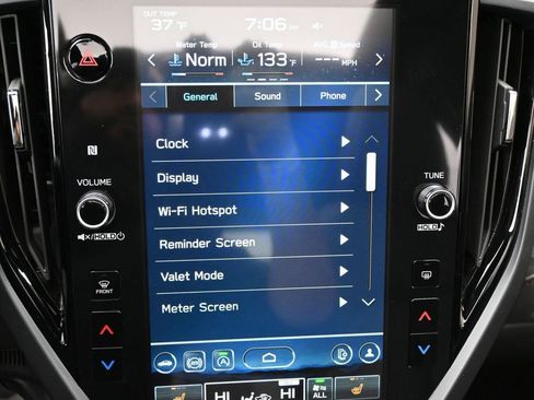 Used 2025 Subaru Forester Sport image 27