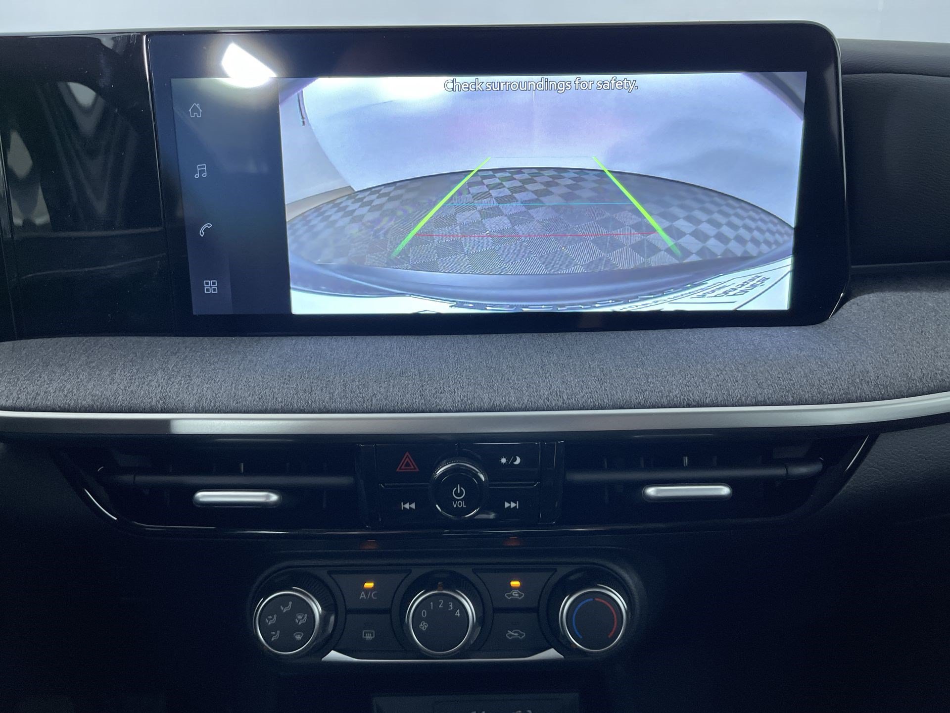 Certified 2026 Nissan Kicks S AWD/4WD image 18