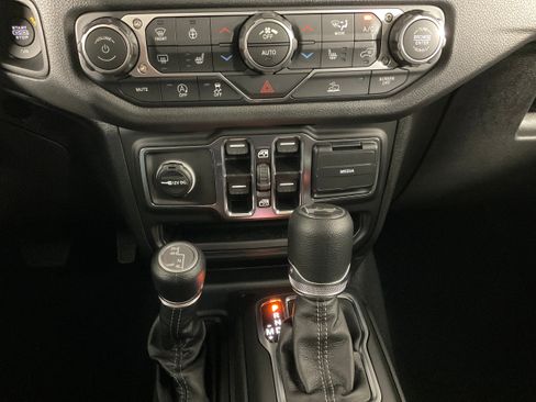 New 2026 Jeep Wrangler Unlimited Sport image 13