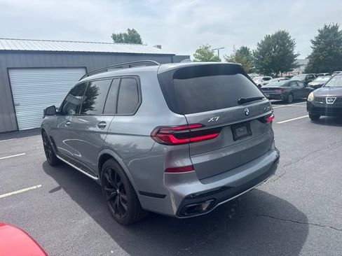 Used 2024 BMW X7 xDrive40i w/ Executive Package AWD/4WD image 3