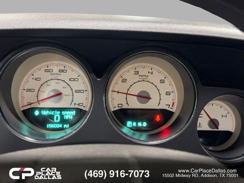 Used 2014 Dodge Challenger SXT RWD image 27
