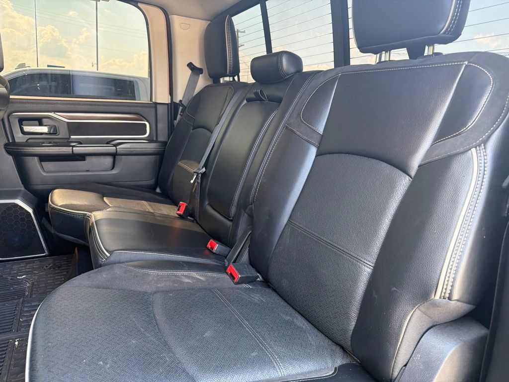 Used 2023 RAM 3500 Laramie AWD/4WD image 8