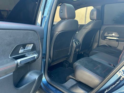 Used 2023 Mercedes-Benz GLB 250 image 46