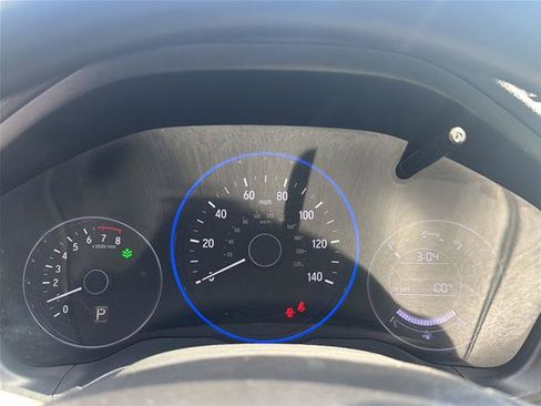Used 2019 Honda HR-V LX image 5
