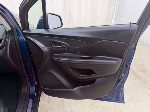 Used 2020 Buick Encore Preferred w/ Safety Package image 9