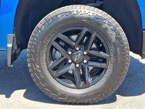 Used 2022 Chevrolet Silverado 1500 LT Trail Boss w/ Protection Package AWD/4WD image 8