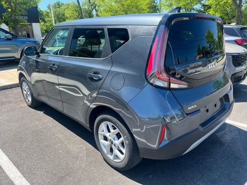 Certified 2024 Kia Soul LX w/ Option Group 015 FWD image 4
