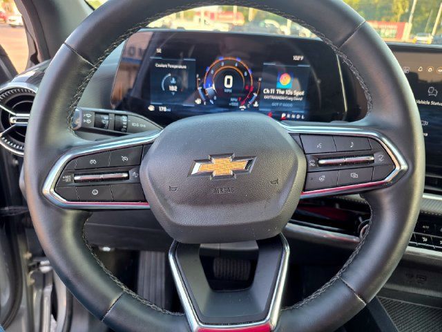 Used 2026 Chevrolet Equinox LT w/ Convenience Package II FWD image 29