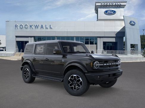 New 2025 Ford Bronco Outer Banks AWD/4WD image 7