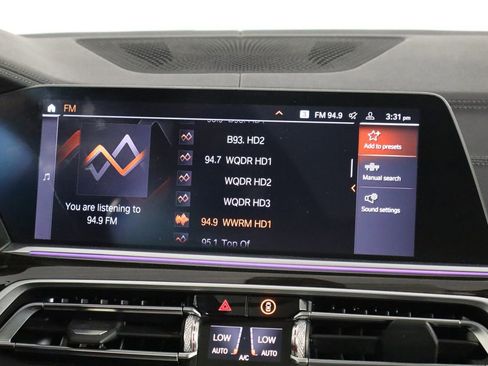 Used 2020 BMW X7 xDrive40i w/ Cold Weather Package AWD/4WD image 29