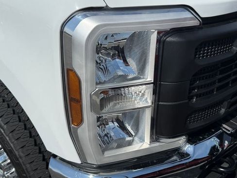 New 2026 Ford F350 XL w/ XL Chrome Package AWD/4WD image 12
