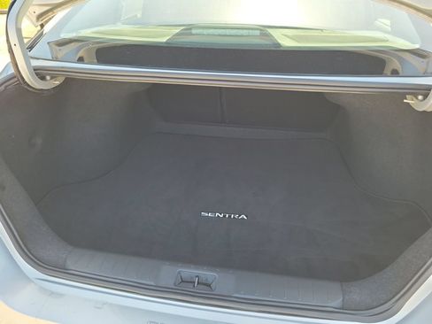 Used 2023 Nissan Sentra SV FWD image 10