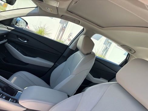 Used 2026 Honda Accord EX-L image 10