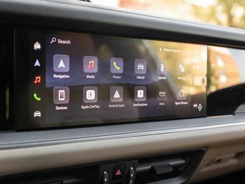 New 2026 Porsche Cayenne Coupe AWD/4WD image 26