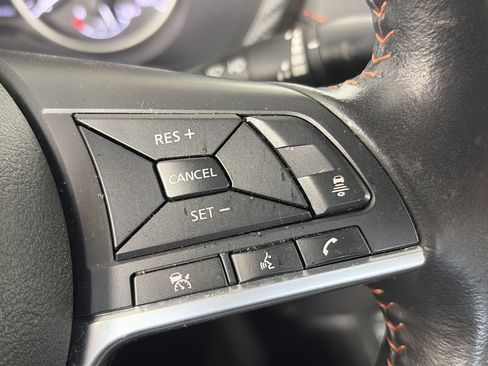 Certified 2024 Nissan Sentra SR FWD image 31