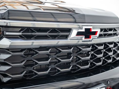 New 2026 Chevrolet Silverado 1500 ZR2 w/ LPO, Dark Essentials Package AWD/4WD image 12