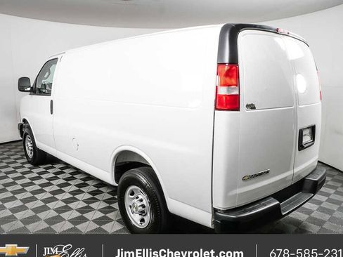 Certified 2025 Chevrolet Express 2500 w/ Driver Convenience Package RWD image 22